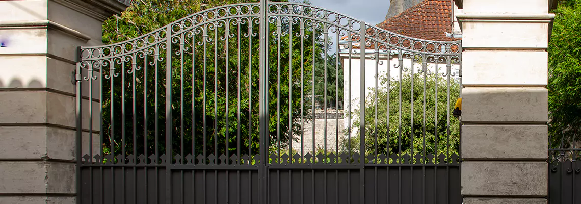 Wooden Swing Gate Repair in Round Lake Beach, IL